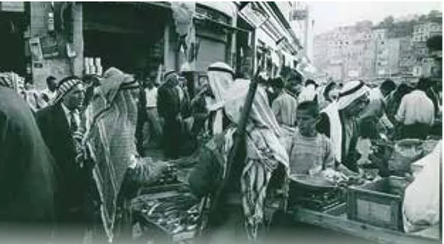 الصورة 3: إحدى الأسواق قديمًا في مدينة عمّان