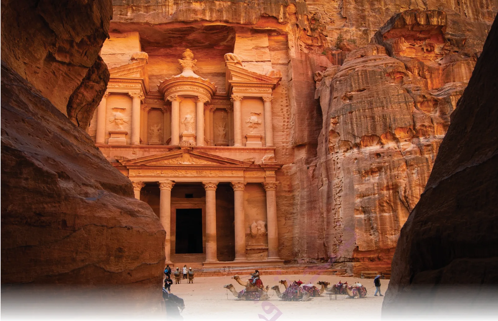 الشكل (20): البترا.