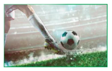 الشكل (5): لاعب يركل كرة قدم.